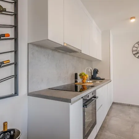 With Parking Space Vantacici, Krk - 23582 مالينسكا