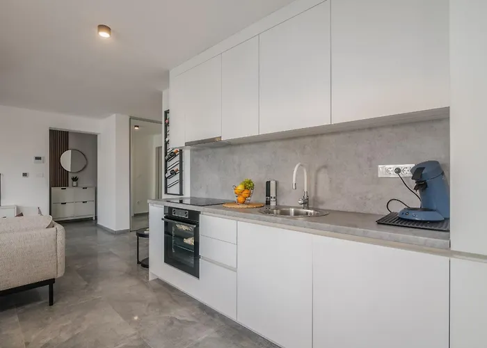 With Parking Space Vantacici, Krk - 23582 Lejlighed