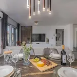 Appartamento With Parking Space Vantacici - Krk - 23582 Malinska
